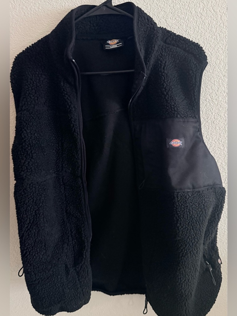 Dickies Black Sherpa-Lined Zip Vest